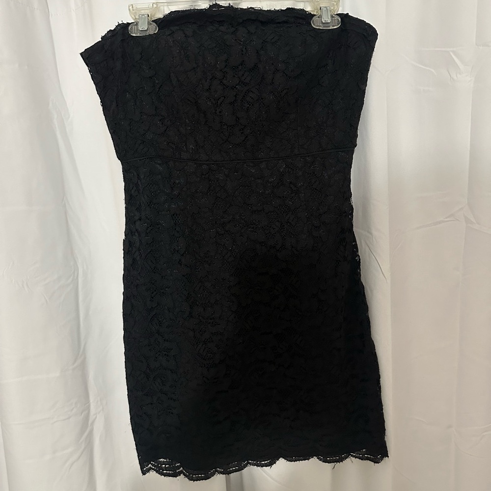 DIANE von FURSTENBERG black lace strapless dress with corset inside size 10